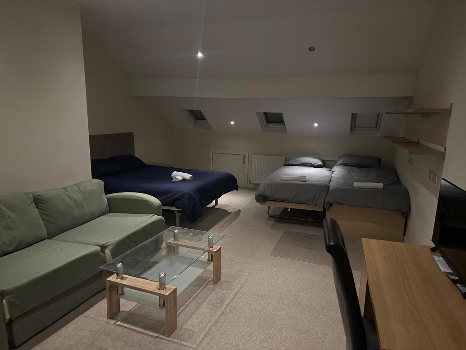 Seaford Guest House Xxx Stoke-on-Trent Buitenkant foto