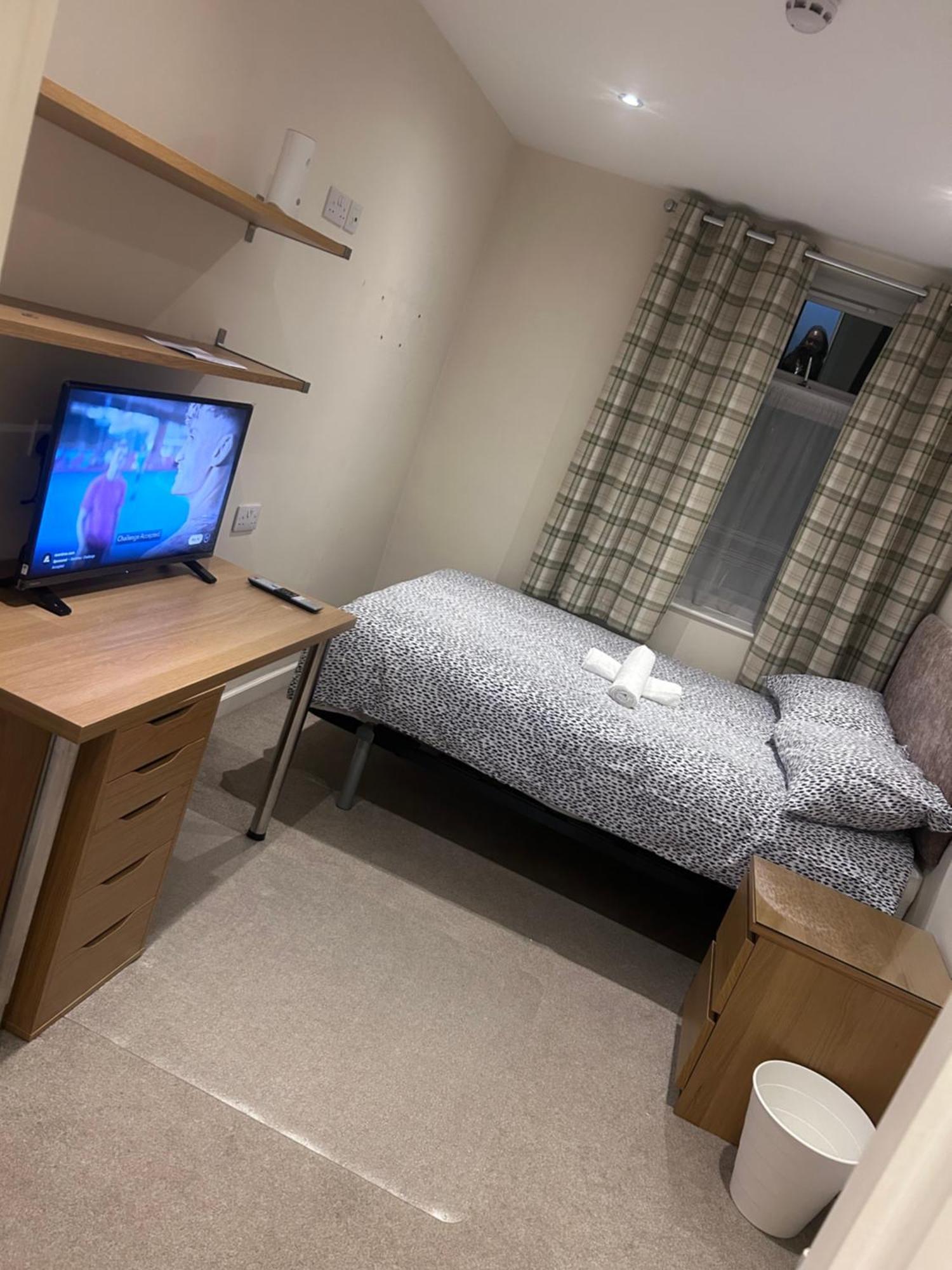 Seaford Guest House Xxx Stoke-on-Trent Buitenkant foto